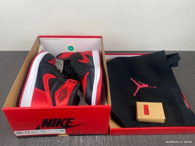 1 Satin FD4810-061 Jordan High Air OG WMNS Bred 0810
